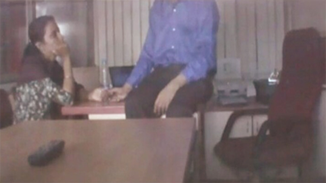 Secretary Giving Blowjob to Boss in Office