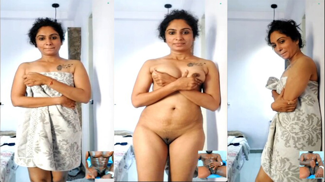 Horny Young Bhabhi Showing on video