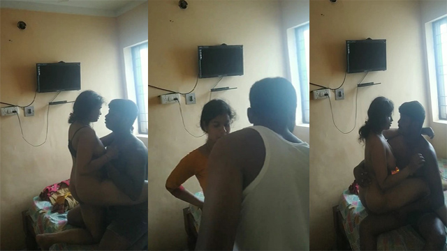 Desi49 Horny Kannada Girl Getting Fuck Oyo Room