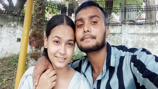 Desi Couple Doing Pussy Licking – Hard Fucking Riding On A Dick Viral Video